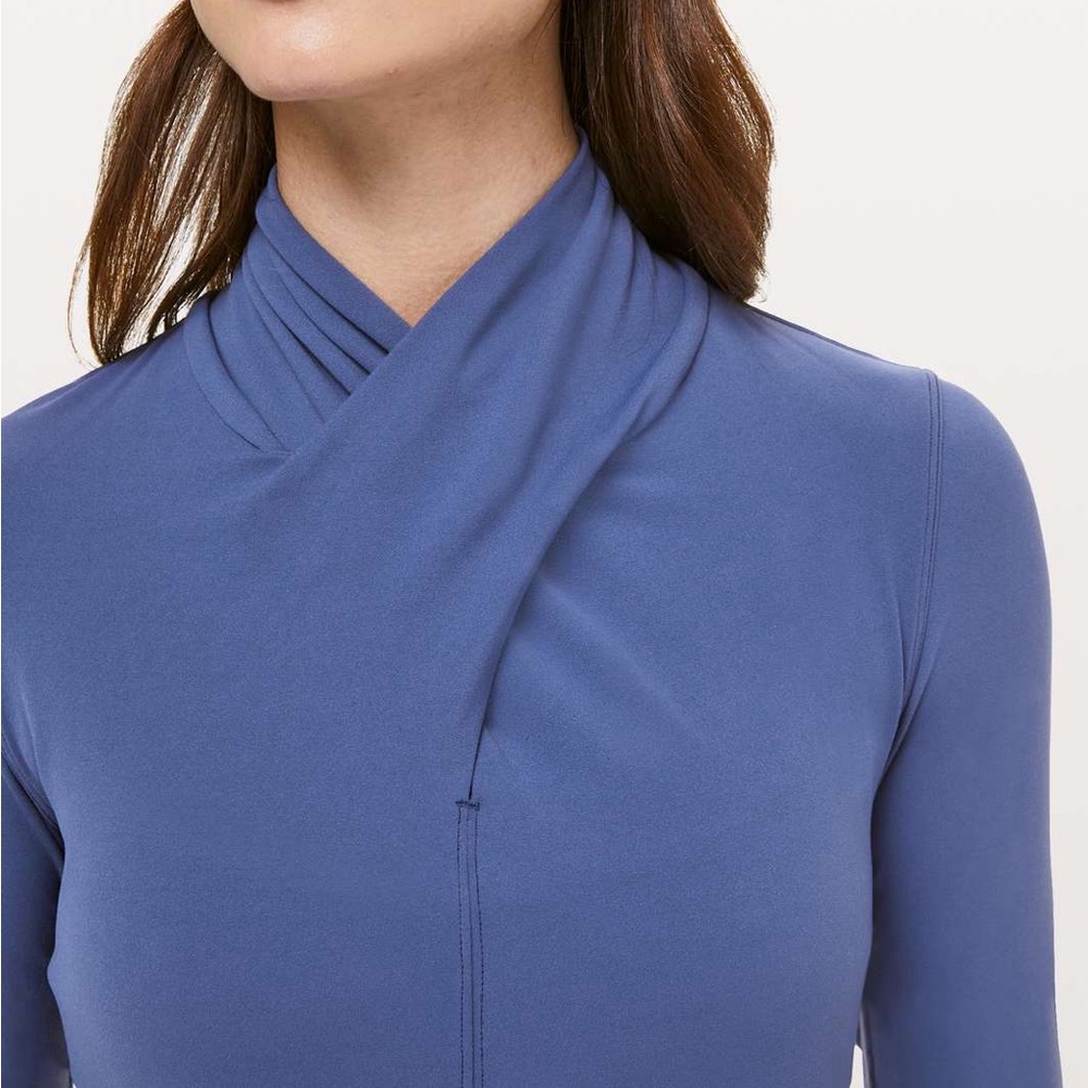 Lululemon Ethereal Long Sleeve
Gatsby Blue $88 Retail